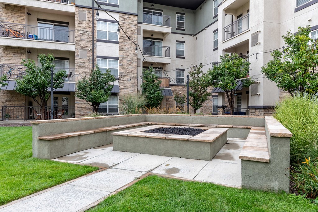 Summit At Flatirons Apartments, 210 Summit Blvd, Broomfield, CO RentCafe